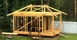 Сарай из бруса 100х100 в Курганинске - строительство под ключ | Строй-Кгн от 41048 руб.